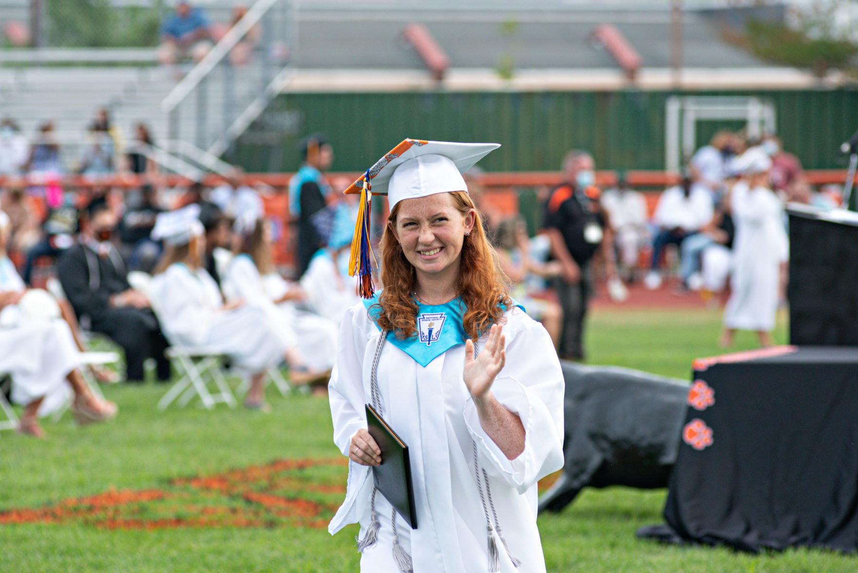 070820_nws_middlegrad